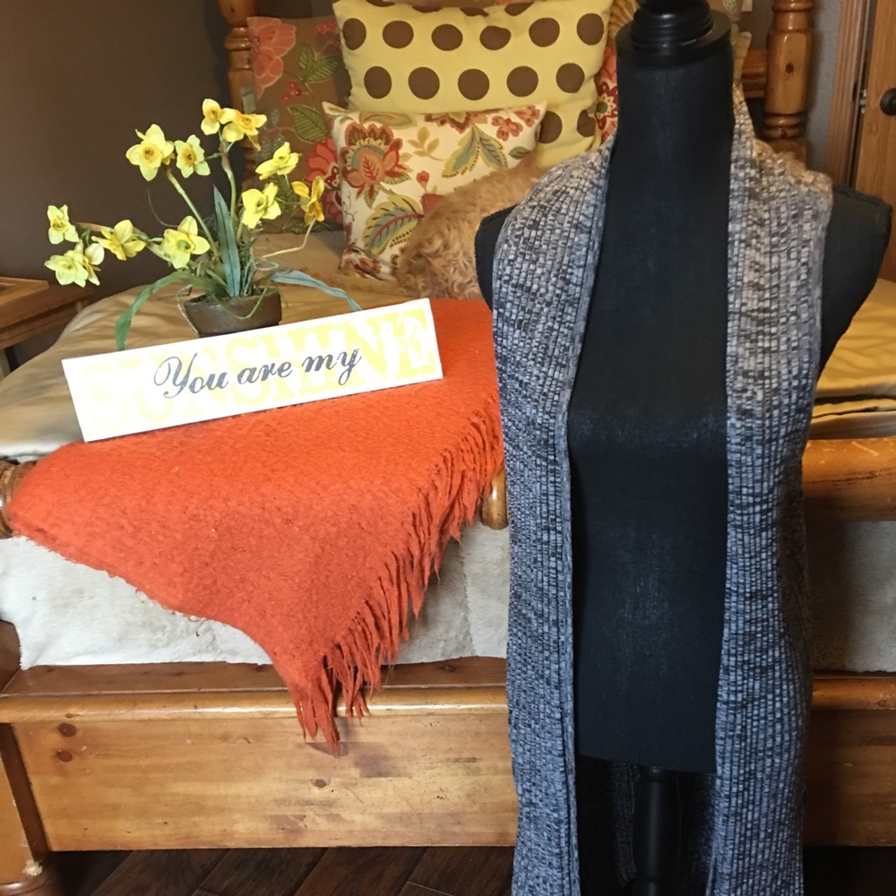 Libian xl black/white heathered duster vest